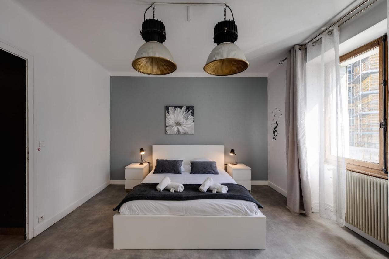 Les Capucins - 3 Bedroom Apartment Near The City アヌシー エクステリア 写真